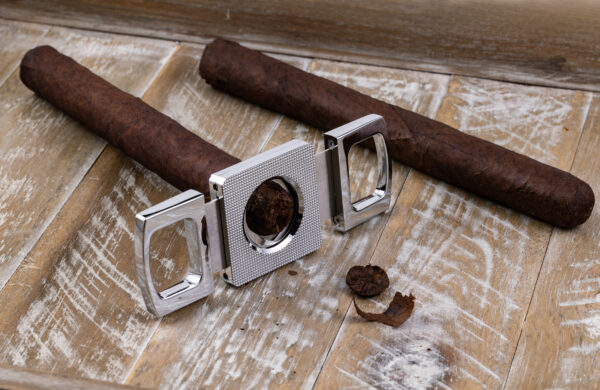 Etched Body Precision Guillotine Cigar Cutter