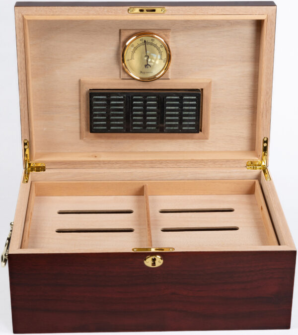 The Monte Carlo 120 Count Humidor