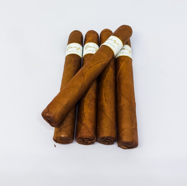 Crema de Pasion White Label. A Hand Rolled Habano with a Sugar Cane Sweet Tip.